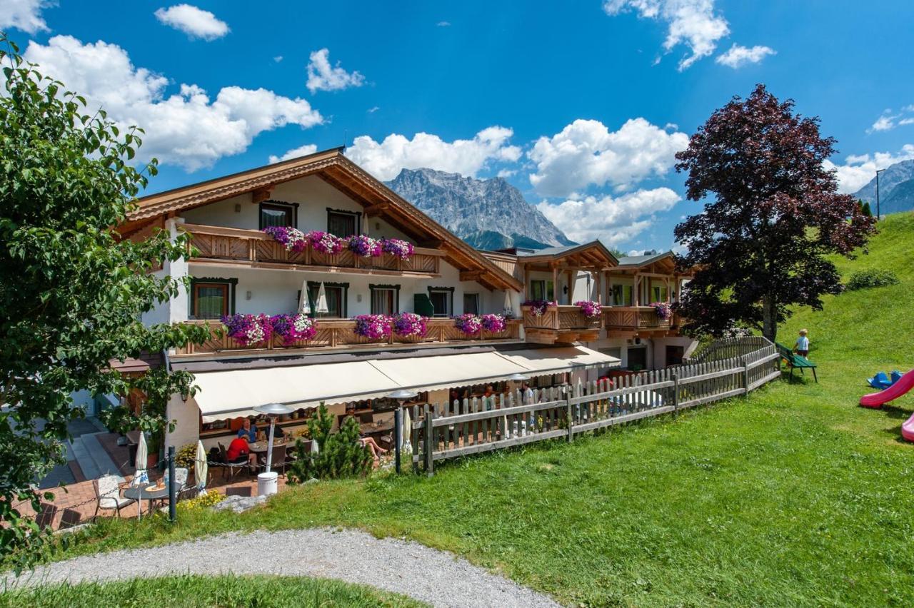 Hotel Juchhof Lermoos Exterior photo